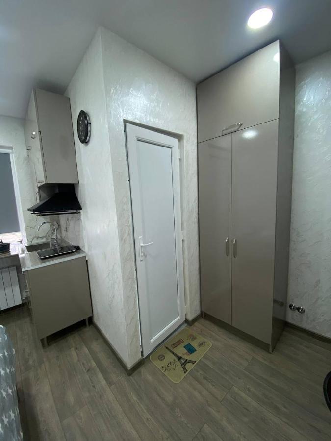 Aparthotel Sun And Moon Batumi Exterior foto