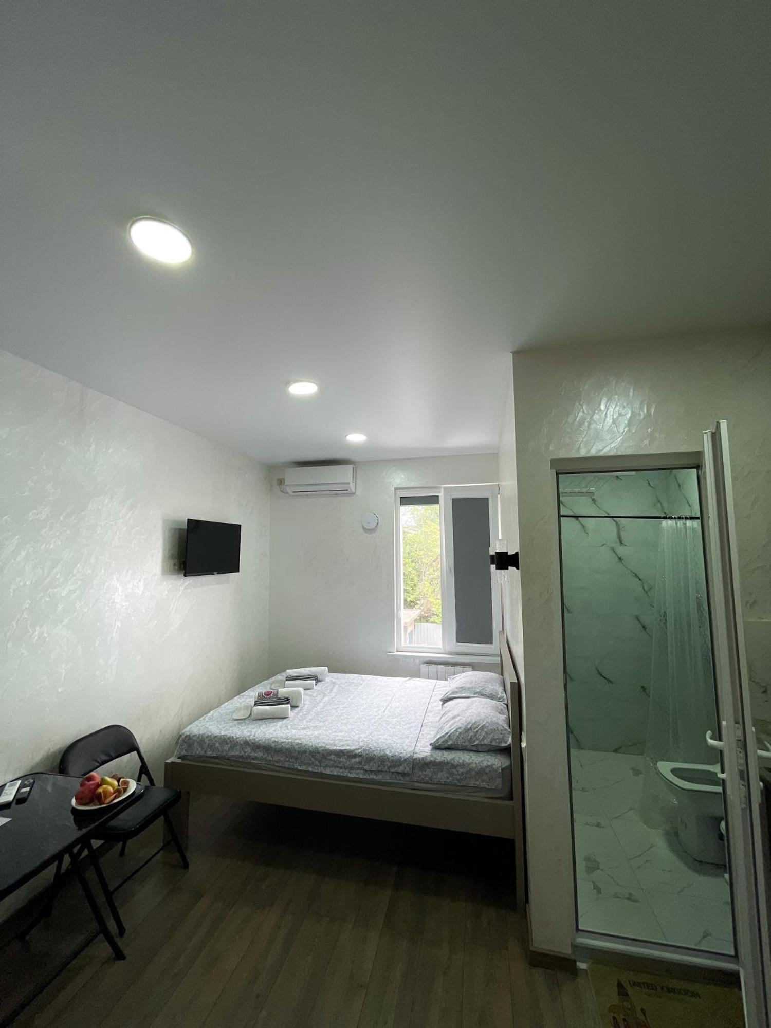 Aparthotel Sun And Moon Batumi Exterior foto