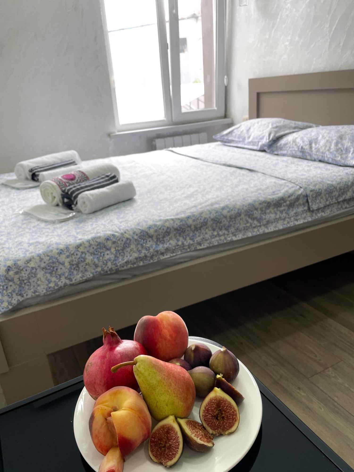 Aparthotel Sun And Moon Batumi Exterior foto