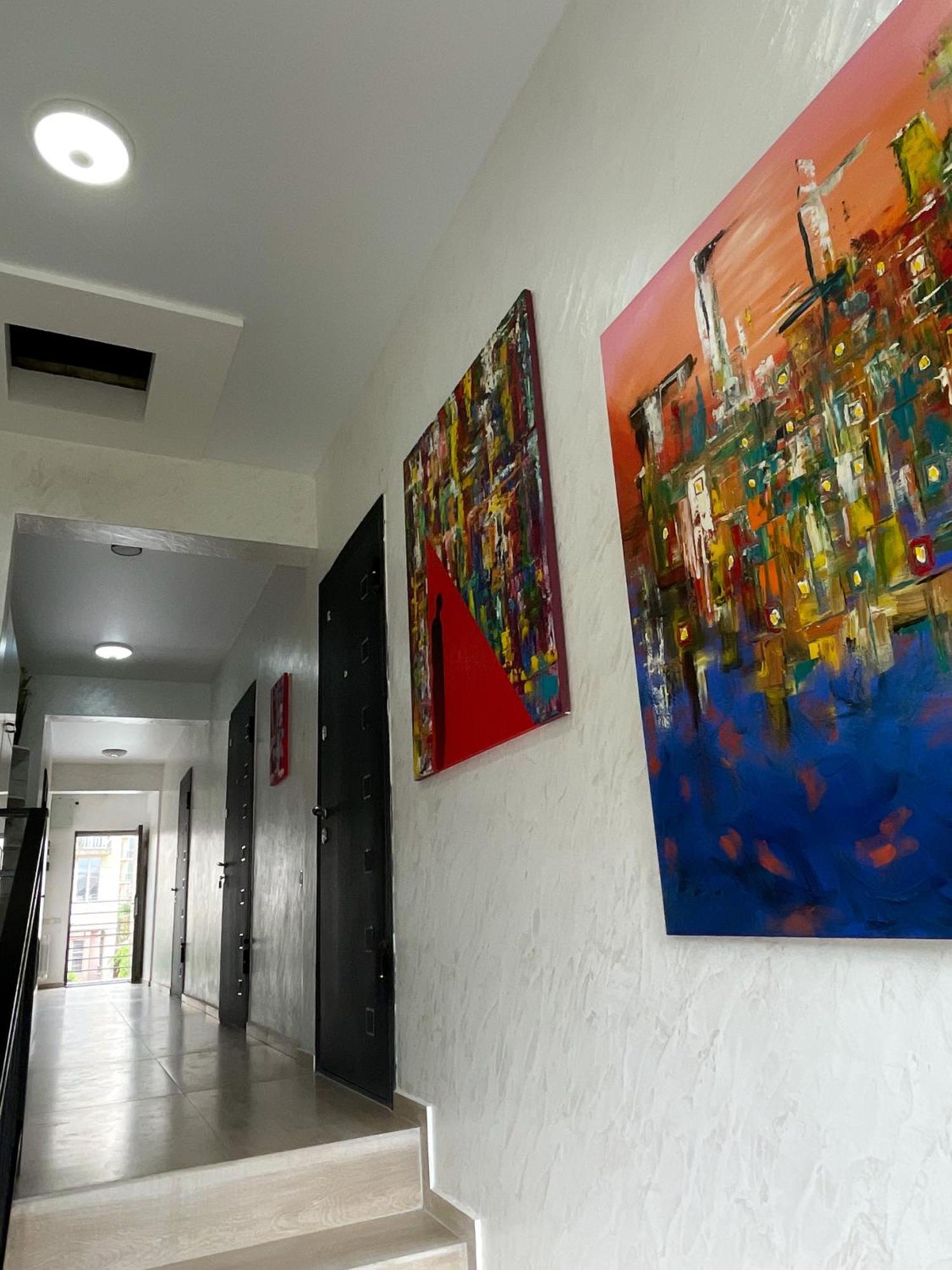 Aparthotel Sun And Moon Batumi Exterior foto